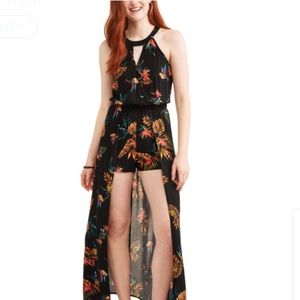 High neck walk threw dress